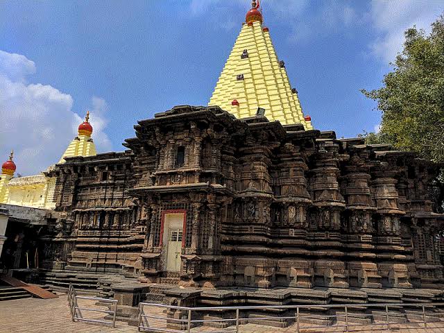 kolhapur mahalaxmi temple timings