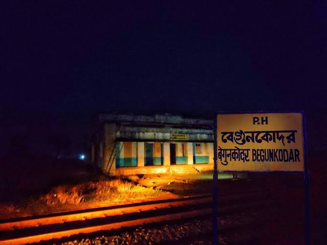 begunkodar railway station story is real or fake